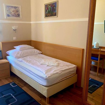 Peto Apartman Дьєр Екстер'єр фото
