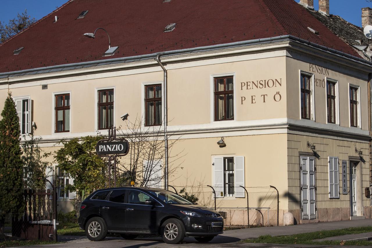 Peto Apartman Дьєр Екстер'єр фото